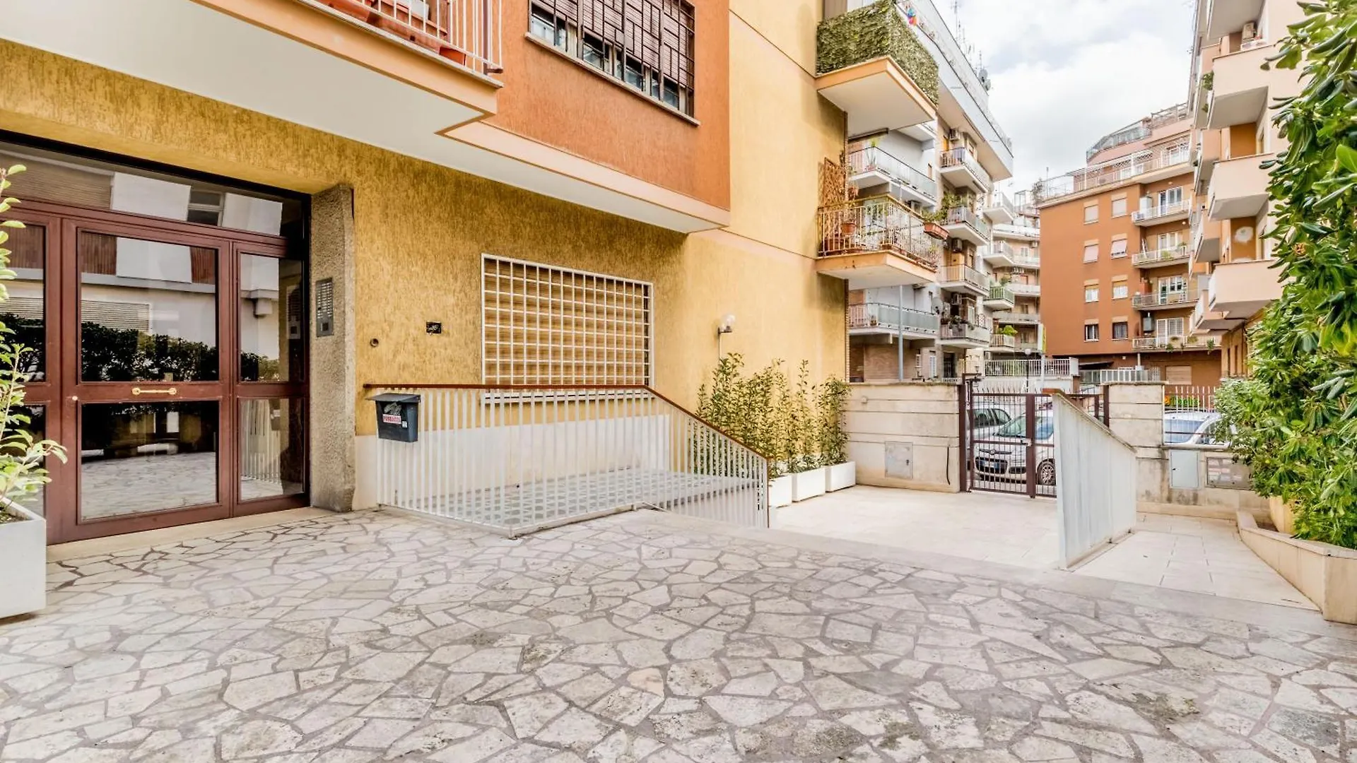 Apartment Retro Design Flat Near Vaticano Rome